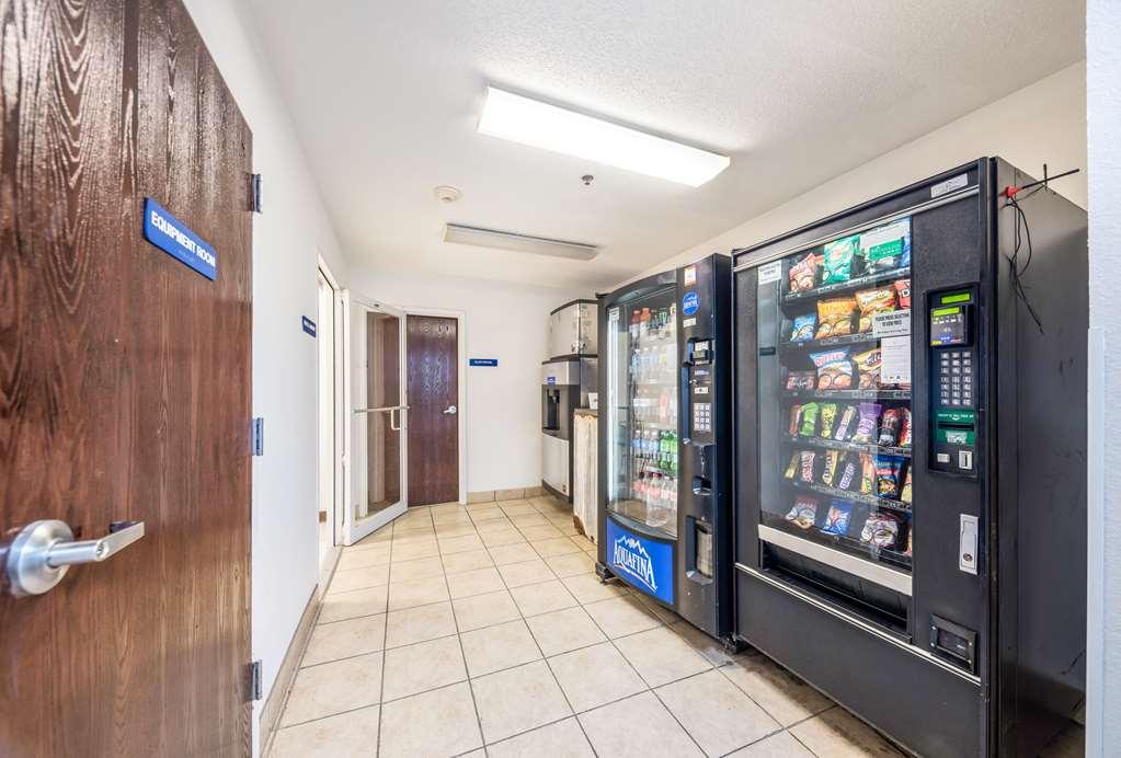 Americas Best Value Inn & Suites Брансвік Зручності фото